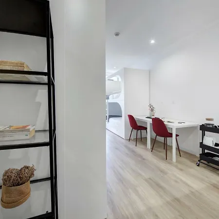 Downtown Lovers Suites: Bombarda 451 Appartamento